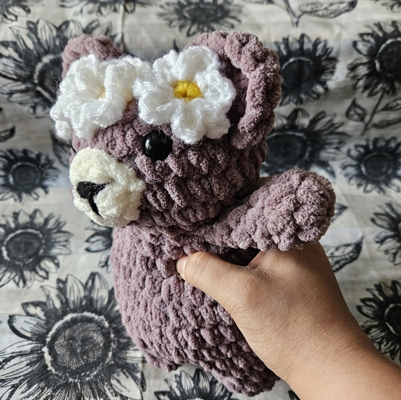 Crochet Daisy Flower Bear Amigurumi Doll Plushie - Picture 6 of 9